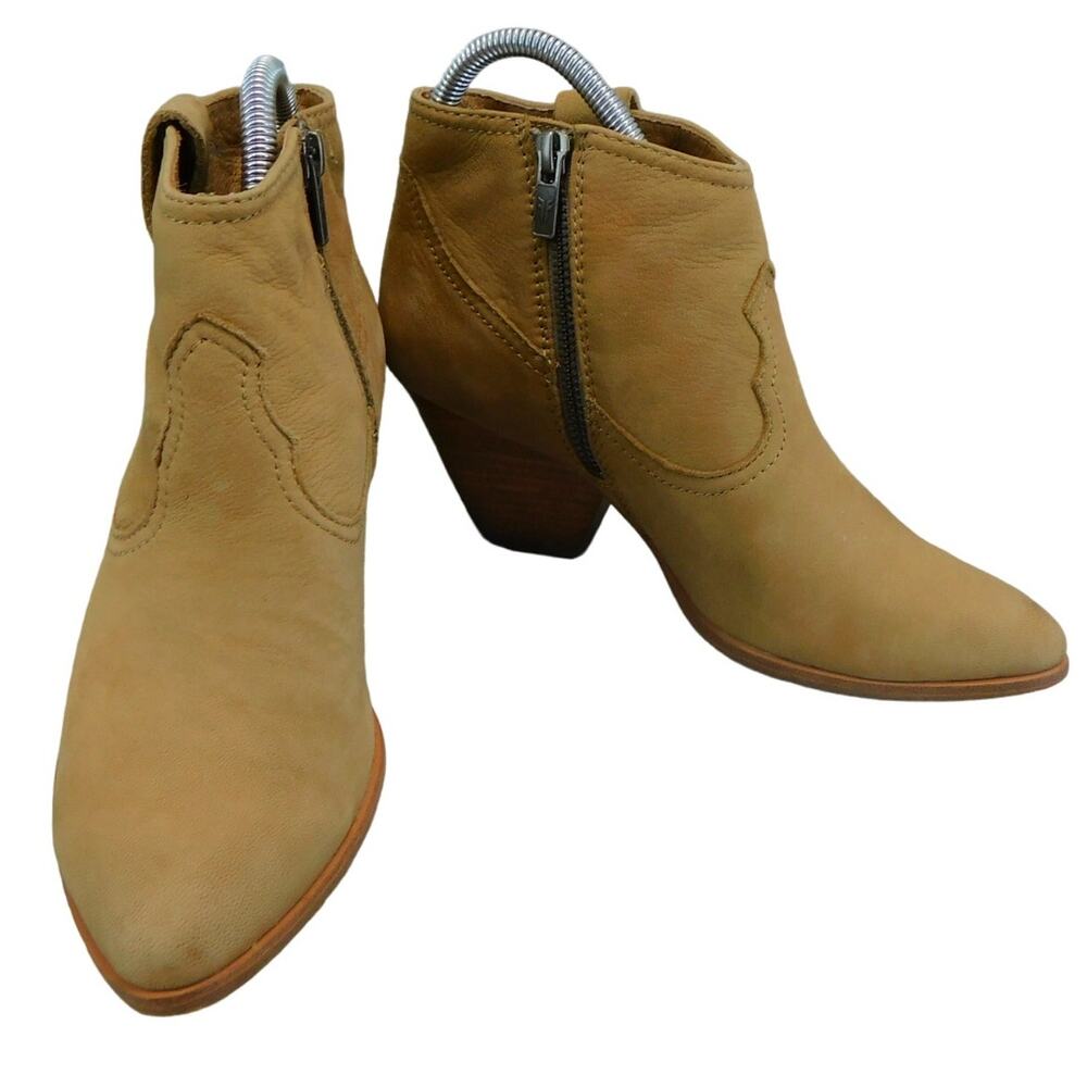 Frye Women's Reina Ash Beige Leather Side Zip Ankle Booties Pointed Toe Size 6.5